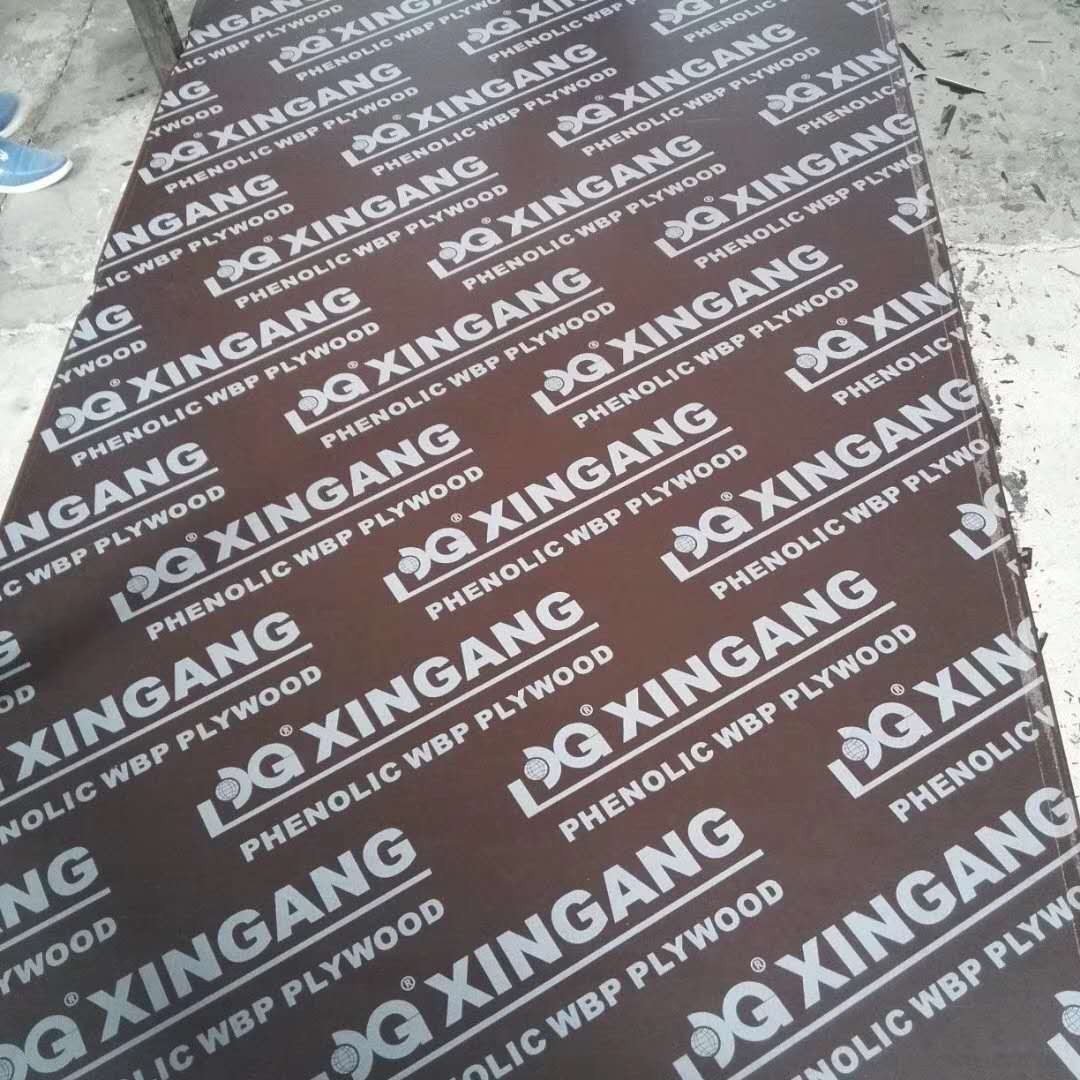 Fenolico triplay for construction use