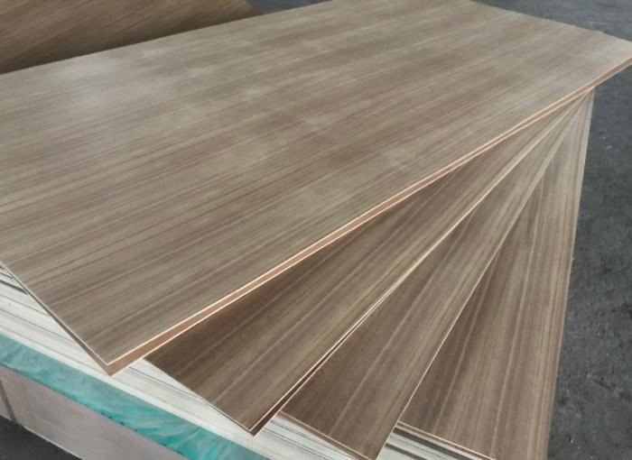 Red Oak Veneered Fancy Plywood