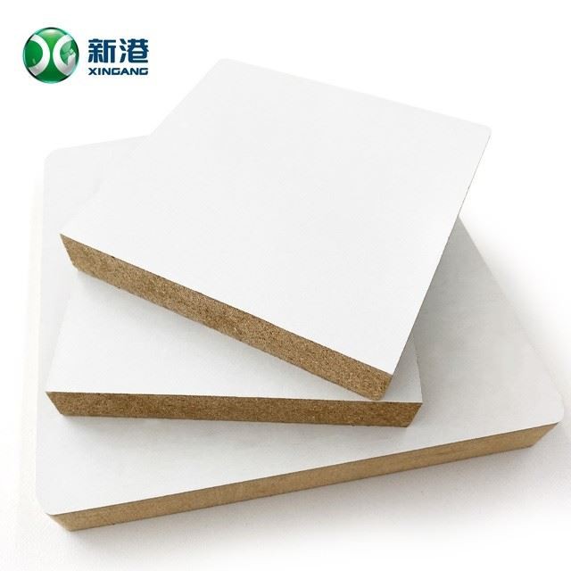 18mm 1220*2440mm Gloss White Surface MDF For Furniture And Decoration