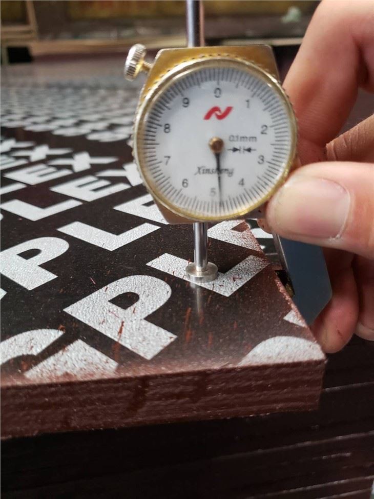 18mm Poplar Material Core Film Faced Plywood