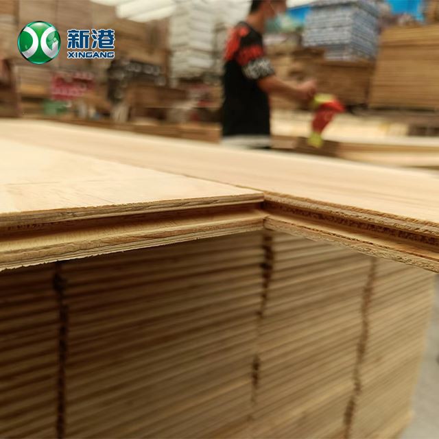 4-8 Pine Tongue Groove Plywood