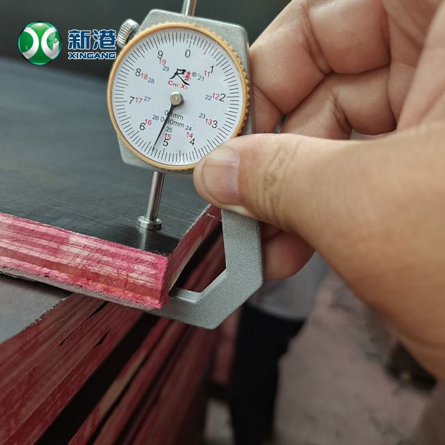 Brown Black Red Film Finger Joint Core For Construction Shutting Surface Cost Effective