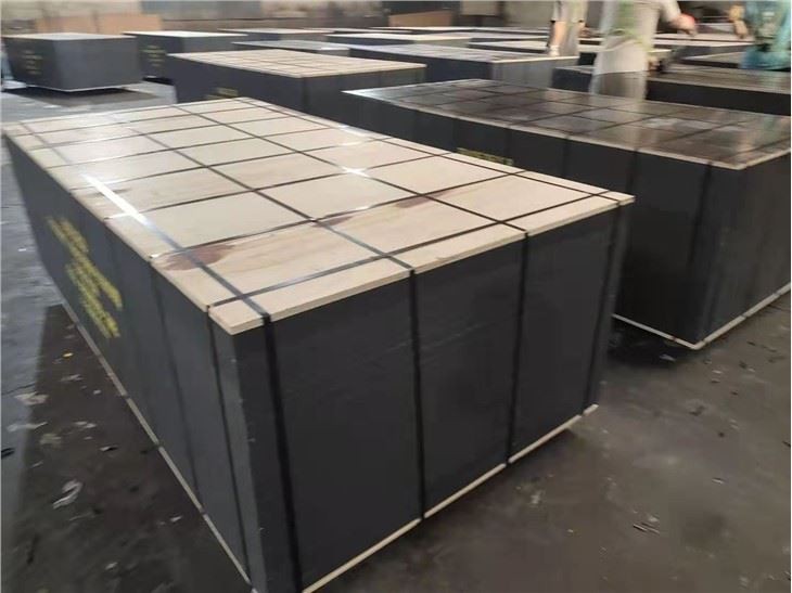 Film Faced Plywood Waterproof Plywood 18mm 17mm