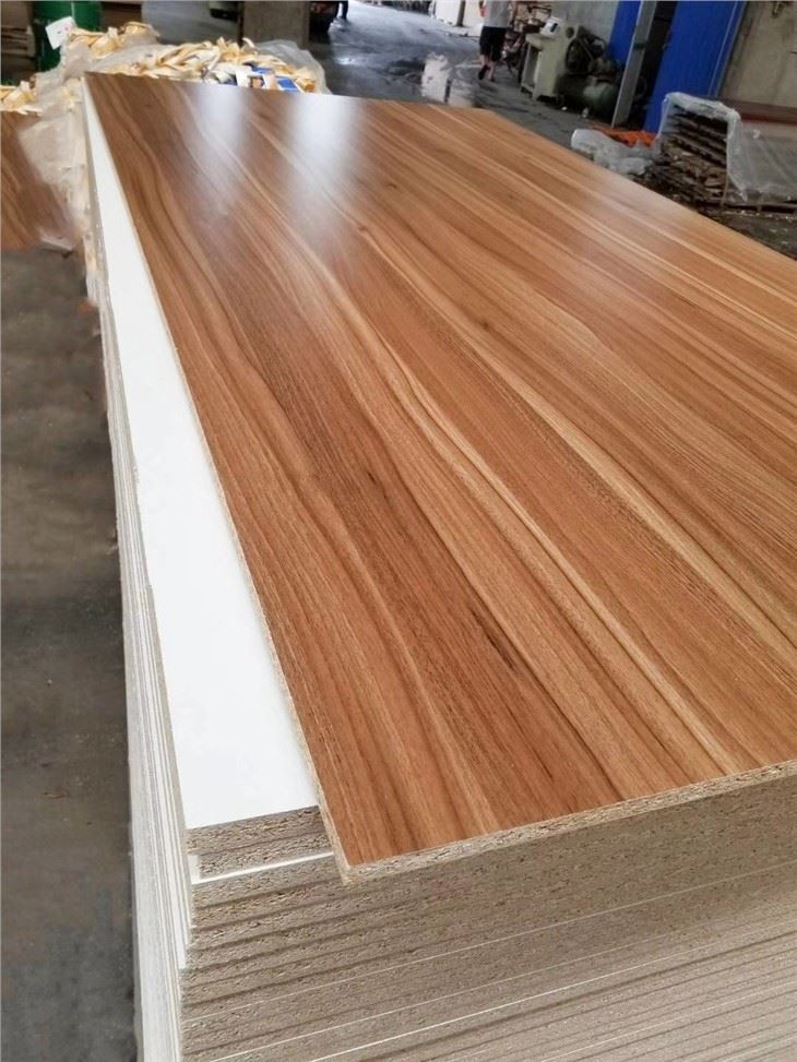 FSC Waterproof Fiber Sheet Wood Veneer Melamine Faced Plywood Sheet 18mm Jas Plywood For Building