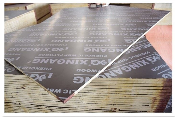 Red Film Faced Plywood Board