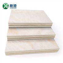 1220*2440mm Pine Plywood Outdoor Commercial Plywood
