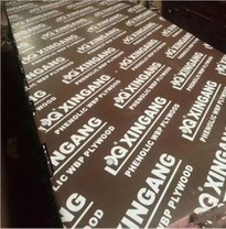 Red Film Faced Plywood Board