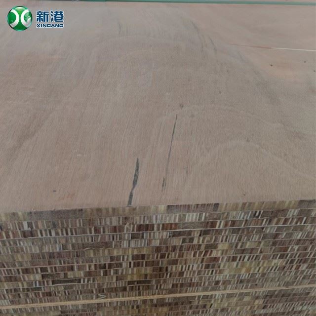 Vertica Planking Package Grade Plywood