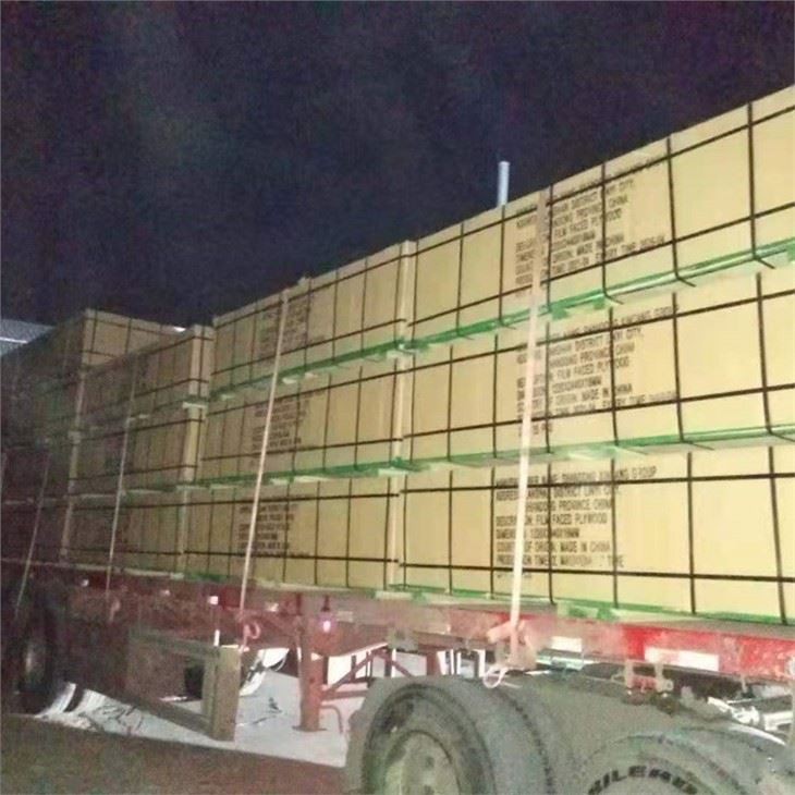 XG-PLY PVC Film Faced Plywood Classic Green Color