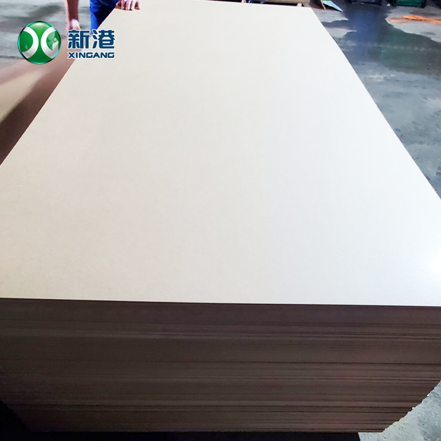 Raw MDF Pine And Poplar Core Board For Funiture Plain Mdf Board Door Skin 18mm 2mm 1220x2440mm 2100x2800mm